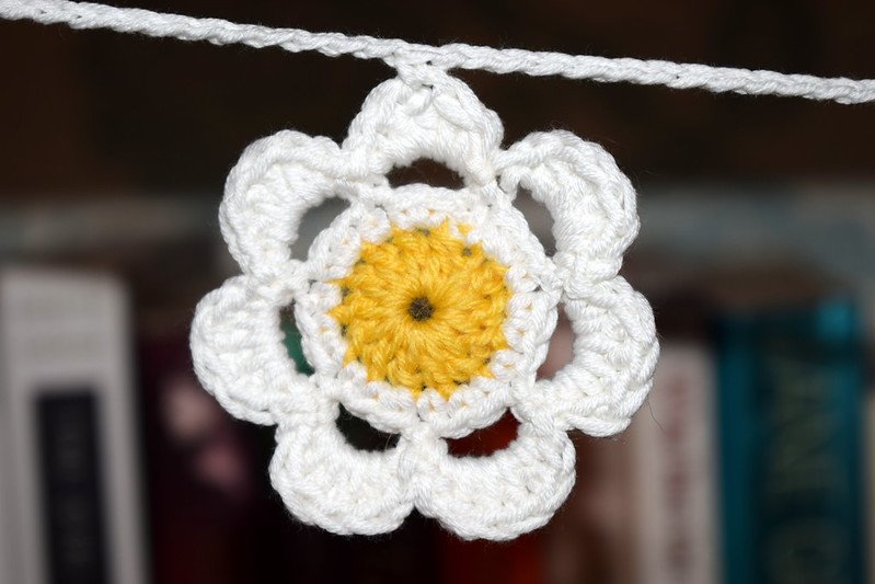 Crochet Daisy Chain