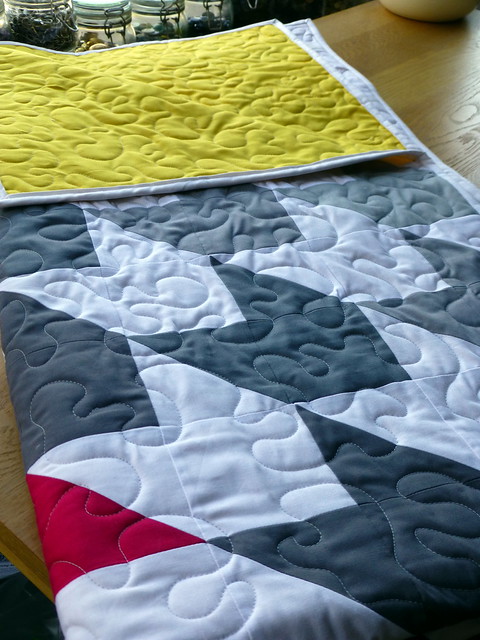 Houndstooth Quilt for LPQ (Nov16)