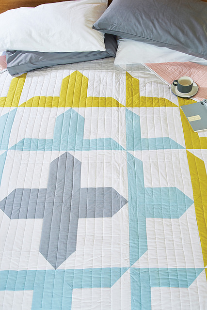 Attic Crosses Quilt (LPQ June16)