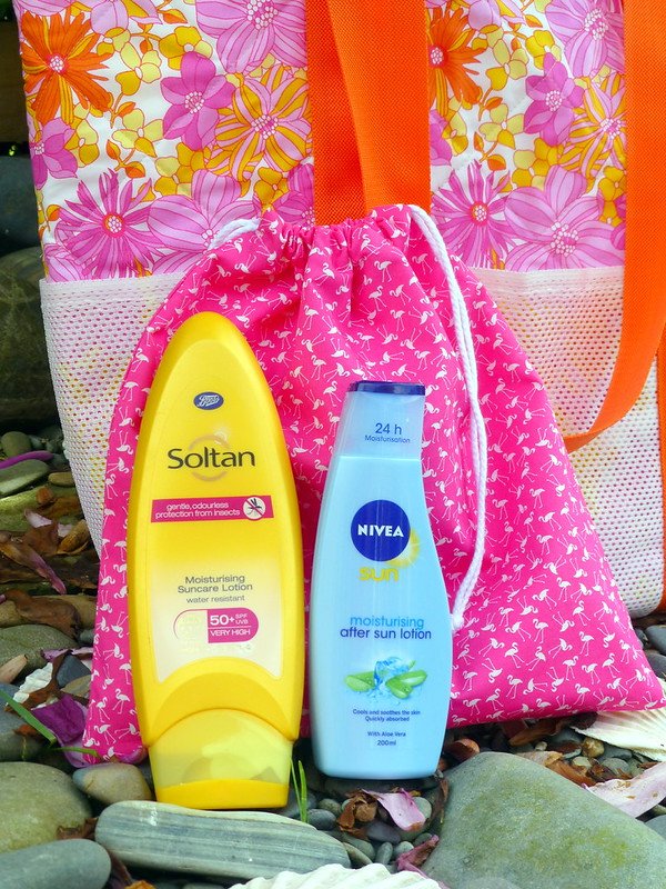 Beach Bag (Pretty Patches Aug16)