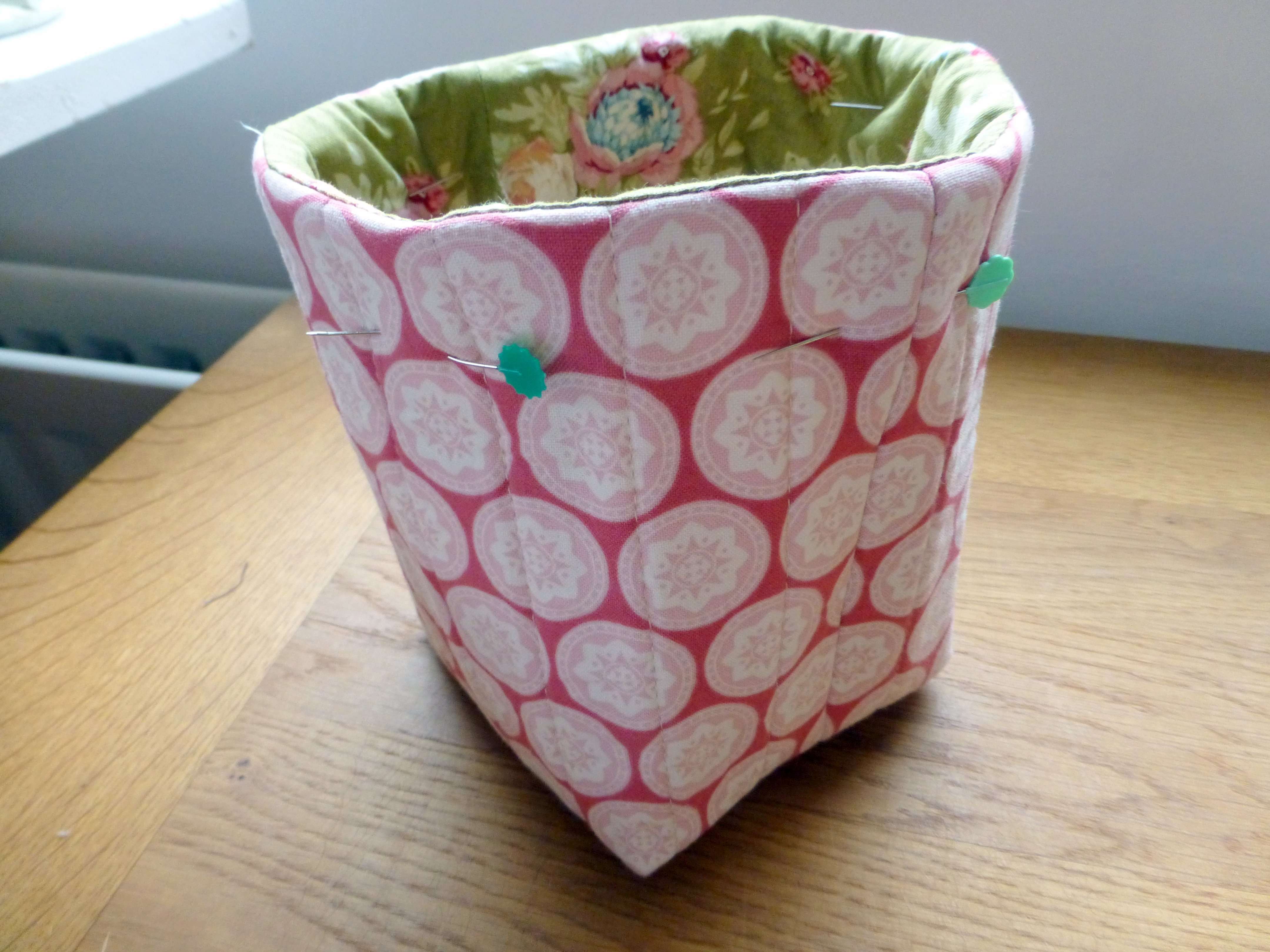 DIY planter pot cover, Tutorial, Free pattern